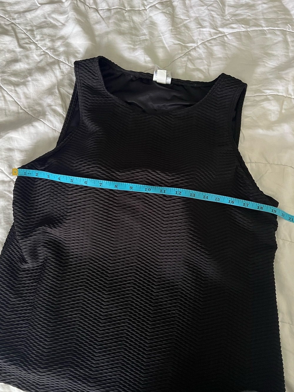Lands’ End Textured Tankini Top - Picture 5 of 6